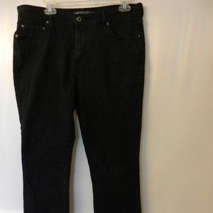 Levis Black Jeans 12